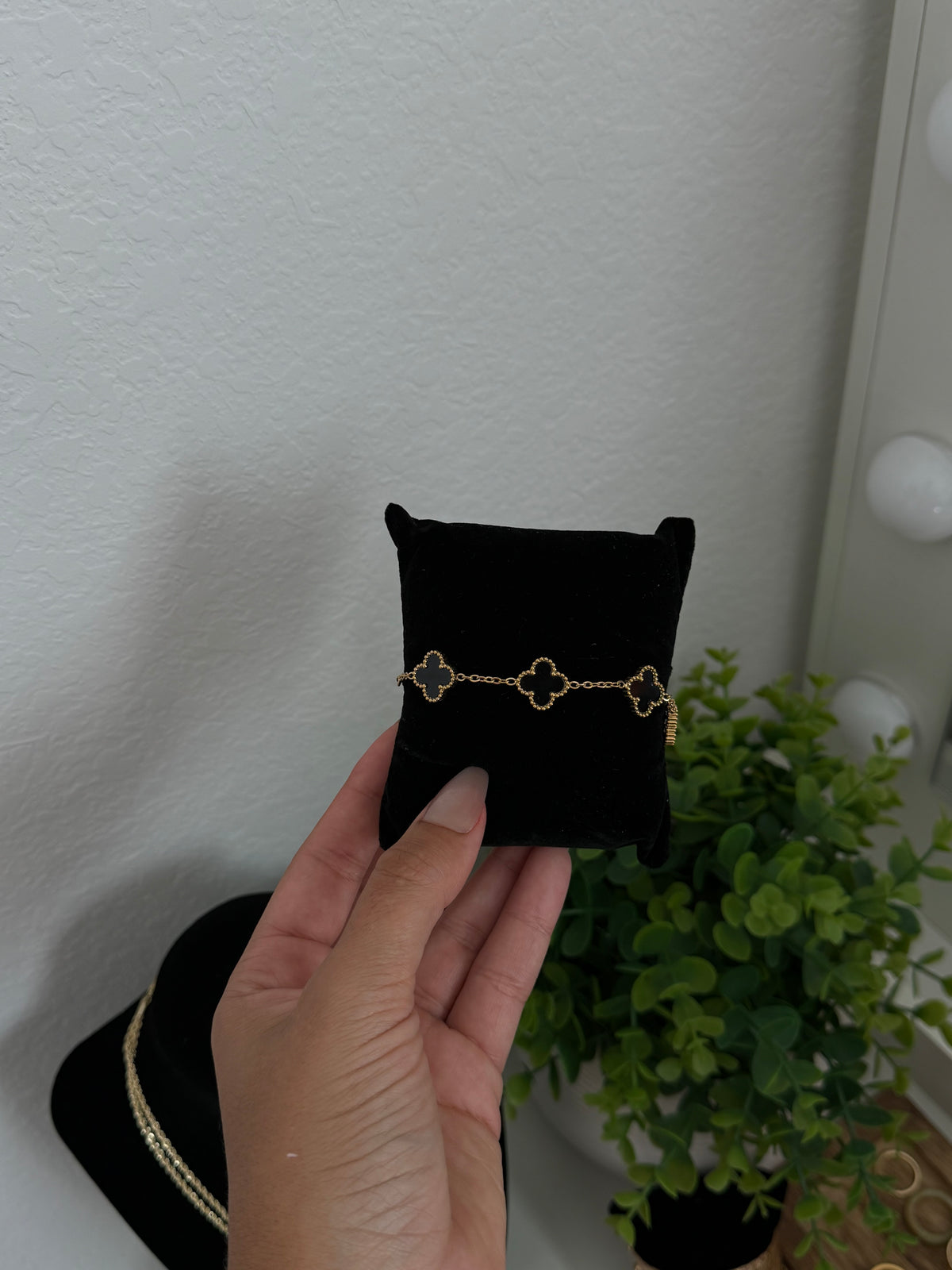 18K Gold Clover Bracelet